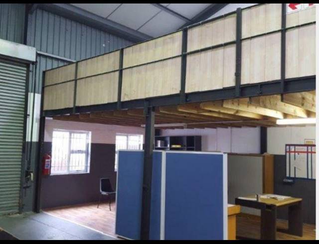 374M² FACTORY TO LET IN BRACKENFELL CENTRAL